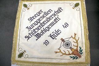 Fahne Steeger Junggesellen 1949 restauriert Rckseite neu klein